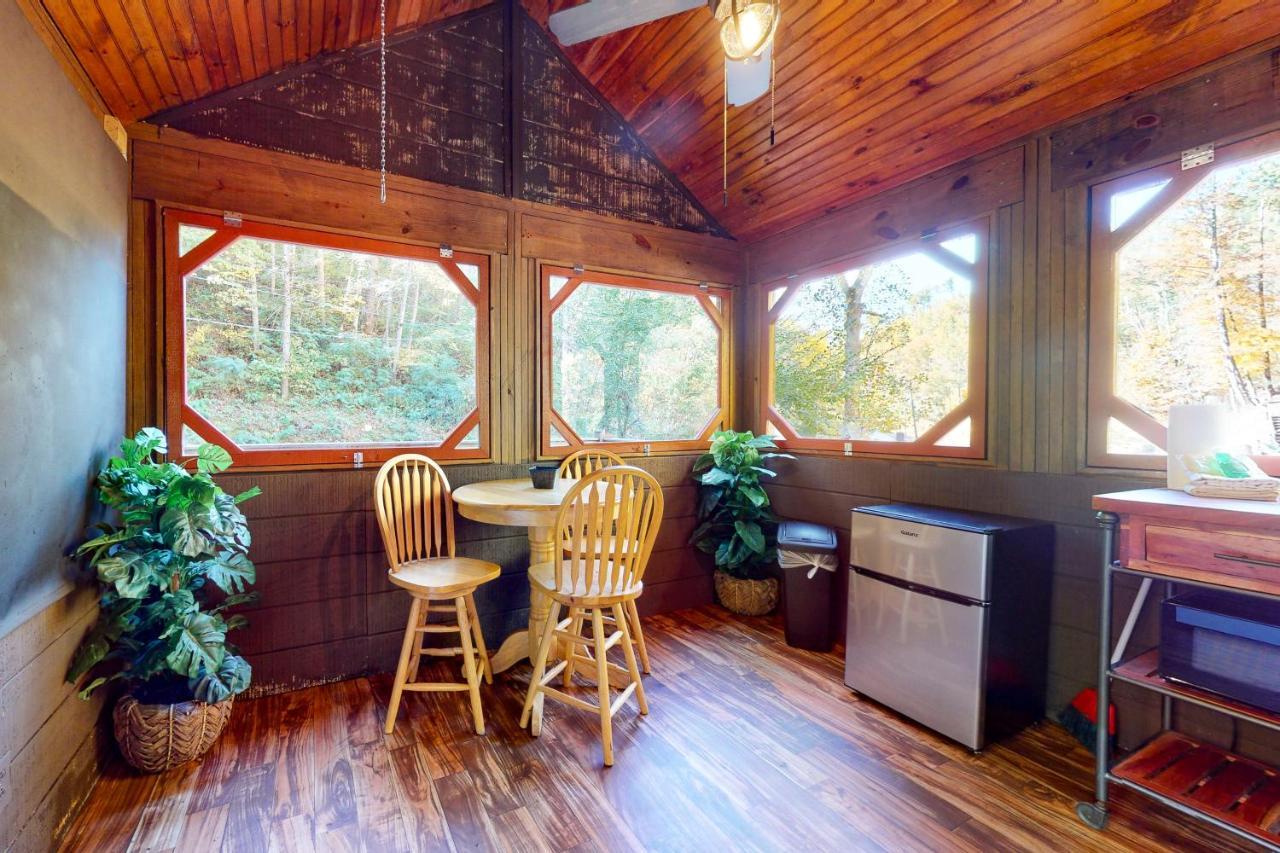 Dancing Brook Hotel Gatlinburg Exterior foto